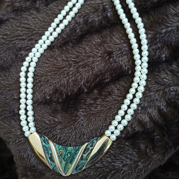 Vintage abalone faux pearl choker - Picture 1 of 6